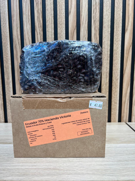 1 KG. DE BATONS CON NOTAS A FRUTA FRESCA Y NUEZ
